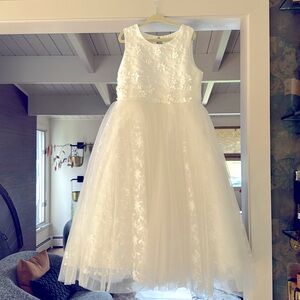 Princess Daliana flower girl dress: size 8